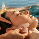 Gua sha : avis dermatologue sur bienfaits réels et erreurs à éviter
